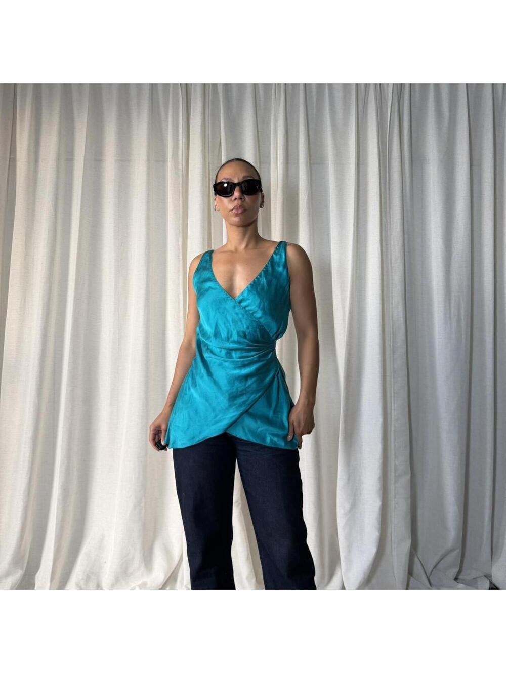 Victoria's Secret Women's Blue Vests-tanks-cami